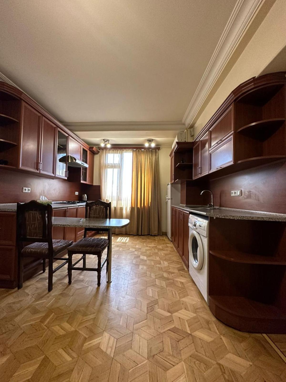 Luxuary Spacious 1Bedroom Apt,Centre 耶烈万 外观 照片